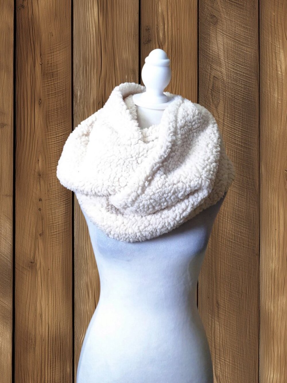 Free People Women's Chunky Ivory Infinity Scarf Cozy Classic Casual Neutral